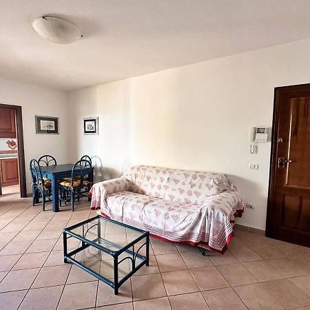 Murphy Holiday Homes - Residenza Aldo Moro 03 La Maddalena  Esterno foto