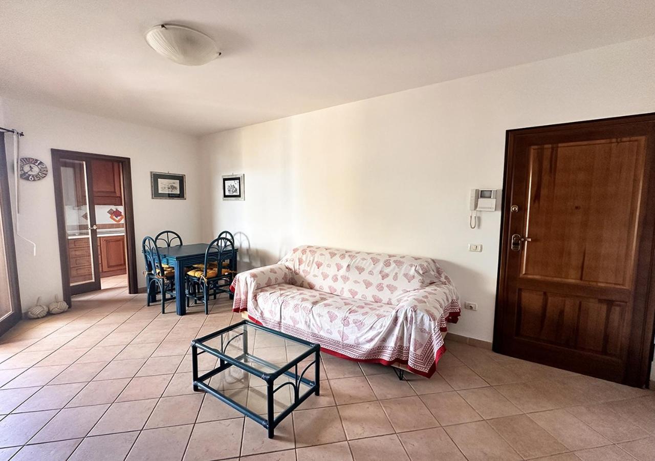 Murphy Holiday Homes - Residenza Aldo Moro 03 La Maddalena  Esterno foto